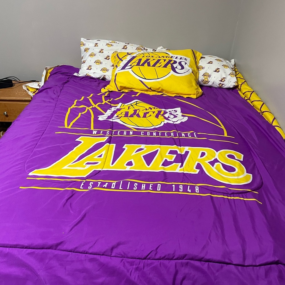 LA Lakers Queen Bedding Set
